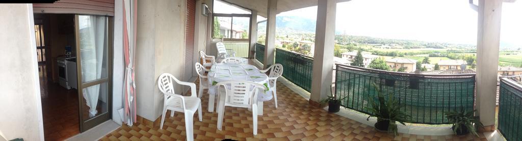 Casa Anna Villa Caprino Veronese Ruang foto
