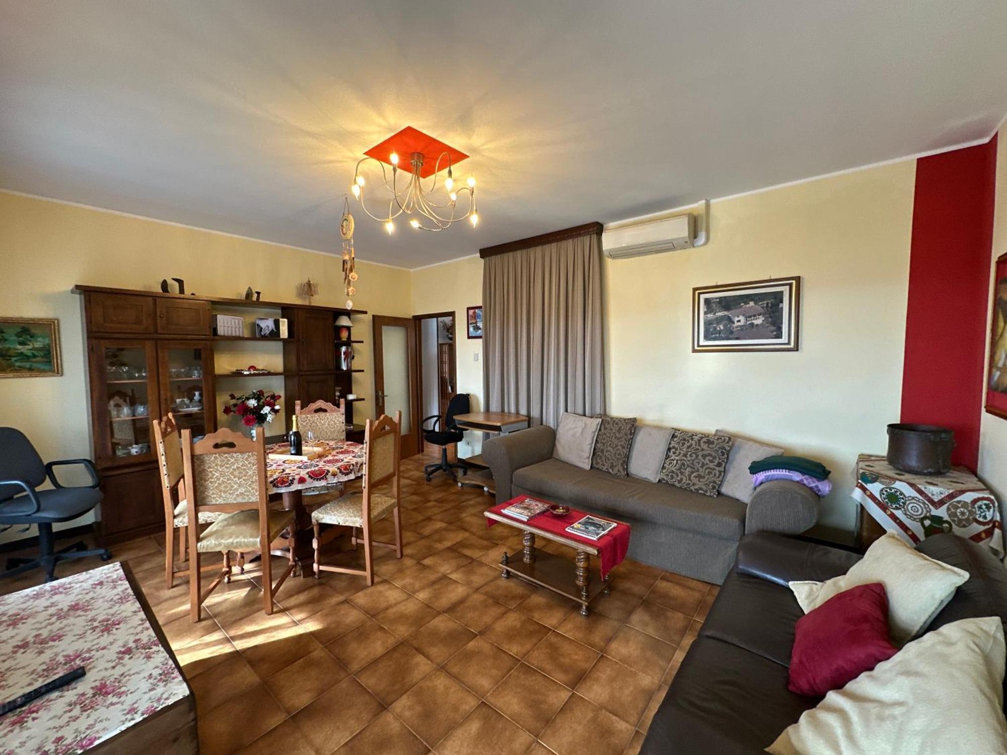 Casa Anna Villa Caprino Veronese Bagian luar foto